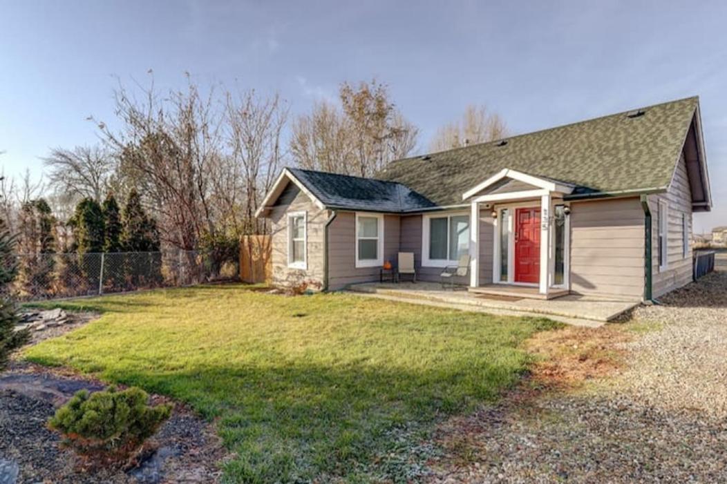Morningstar Cottage A Quiet Home In Star, Id With A Fenced In Yard For Furry Friends And A Huge Gravel Rv Lot, Conveniently Located Wineries, Downtown Shopping, Horseback Riding And The Snake River Eagle Extérieur photo